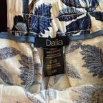 Dalia Floral Print High Rise Shorts Linen Blend
Tie Waist Blue Combo,Medium, NWT Photo 7