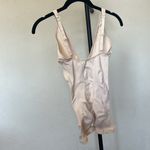 SKIMS RARE  Seamless Sculpt Deep‎ Plunge Short Bodysuit Sand Size L  NWOT halter Photo 4