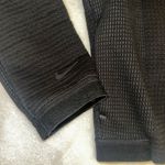 Nike Women’s cropped zip up hoodie sz md Photo 2