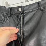 Wilfred Aritzia Sz 4 Black Melina Cropped Straight High Rise Vegan Leather Pants Photo 4