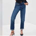 Gap NWT Women’s Mid Rise Sexy Boyfriend Jean Dark indigo C21 Photo 3