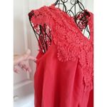 San Joy  Sleeveless Top Coral V-neck w/ Open Lace Upper Body Womens Size Small Photo 2
