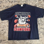 Jerzees UCONN vintage t shirt Photo 0