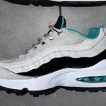 Nike air max 95 light bone turquoise - size 7.5 womens - 6 men’s - 6 youth Photo 0