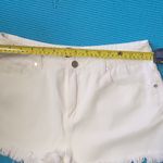 Missguided  Women's White Frayed Hem Shorts Size 8 Photo 3