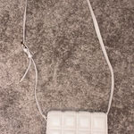 Off white quilted cross body purse Photo 0