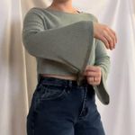 Iris Women’s Green Long Sleeve Crop Size M Photo 4