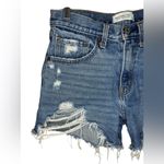 Abercrombie & Fitch Distressed Mid Rise Boyfriend Shorts Size 25 Photo 1
