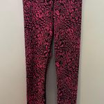 Carbon 38 - Swirly Leopard Printed 7/8 Legging Hot Pink Barbie Yoga Workout Photo 2