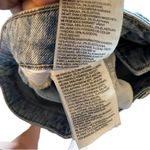 H&M  Destroyed Mom Jeans‎ Photo 6