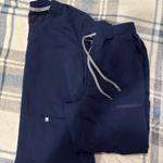 Fabletics  Scrub Set Photo 2