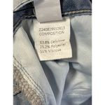 Women’s YOZY Light Wash Pearl Decorated Jeans Sz 28 Blue Photo 2