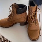 Timberland Women’s  kinsley boots with heel Photo 0