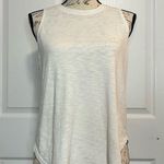 SO  The Favorite Tank Photo 0