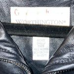 Worthington Black Genuine Leather Jacket Size Small Black Lining Zipper pockets. Photo 8
