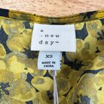 A New Day Women's Floral Print Puff Long Sleeve Gold Wrap Top - XS - NWT Photo 1