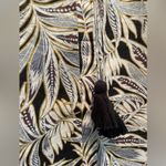 Alexis Seila Split-Neck Long-Sleeve Palm-Print Top size Medium Photo 2