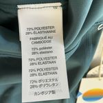 Vuori  Women's Ocean Blue Swim Leggings Photo 4