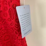 Laundry by Shelli Segal  Red Lace Mini Dress Size 8 Cap Sleeve Cocktail Party NWT Photo 4