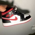 Nike Jordan Air jodan 1 mid Photo 0