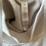 Fabletics  Cowl Neck Sweatshirt. Tie Dye Chevron 100% Cotton. Women’s Sz M. EUC Photo 4