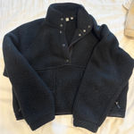 Aritzia Fleece Photo 0
