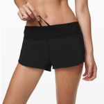 Lululemon  Speed Up Shorts Low Rise 2.5” Black Size 8 Retired 2020 Edition Photo 4