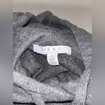 Wear by Erin Andrew’s Minnesota Vikings women’s small pullover hooded sweatshirt Purple Photo 3