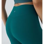 Halara NWT  Daystretch high waist cross over Flare leggings size XL yoga stretch Photo 4