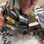 Hurley Women's Size XXL Cream Gray Tropical Floral One-Piece Swimsuit GUC Photo 5