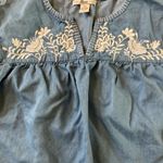 Like New Bass Ladies Top Size XS Photo 1