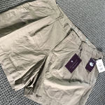 Gloria Vanderbilt New  size 18 Brown Pockets Pleated Chino Shorts Free Shipping Photo 0
