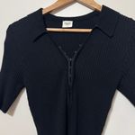 Abercrombie & Fitch  Knit Ribbed Hook-and-Eye Short-Sleeve Bodysuit Size Medium Photo 3