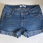 No Boundaries  • short shorts • stretch • design Photo 0