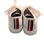 Tommy Hilfiger Toni Monogram Canvas Sneakers White Lace-Up Low Top 8.5M in GUC Photo 5