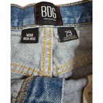 BDG  UO Mom High Rise Denim Shorts Sz 29 Photo 2