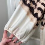 Simply Vera, Vera Wang NWOT Simply Vera Verawang women’s cream patterned elastic cuff 3/4 sleeve blouse Photo 1