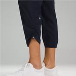 Lululemon  Dance Studio Mid-Rise Cropped Pant in the True Navy Sz 8 Photo 3
