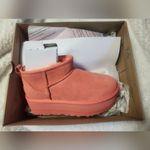 UGG NWT  Classic Ultra Mini Platform Vibrant Coral Women's Ankle Boots Size 7 Photo 8