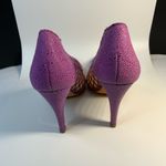 Carmen Marc Valvo Women’s  Carmen Marc Volvo lavender mermaid pattern heels size 6.5 Photo 3