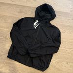 Aritzia  TnAction Windbreaker Black Photo 1