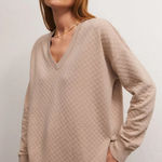 Z Supply Quilted V Neck Weekender Oversized Sweatshirt in Almond Size Medium Photo 0
