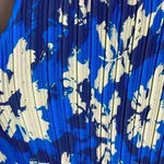 Joie  Plus Size 1X Tank Top Floral Print Pleated Blue And Cream Boat Neck Texture Photo 5