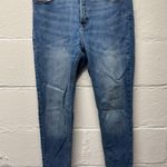 Old Navy  Rockstar Super Skinny High Rise Jeans Photo 0