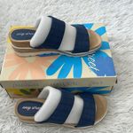 Easy Street  Womens Maryann Wedge Sandals in Denim croco size 9M Photo 3