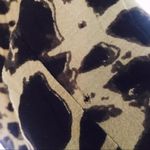 Kensie  Women’s Size M Animal Print 3/4 Sleeve Soft Top Photo 3