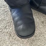 UGG Waterproof  black short boots size 6 Photo 7