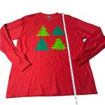 Gildan Green Christmas Trees Graphic Holiday Long Sleeve Red Shirt Size Large Photo 3