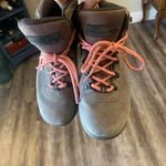 Columbia Newton Ridge Plus Women’s Waterproof Hiking Boots Photo 1