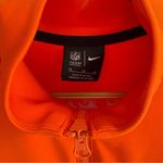 NFL Cleveland Browns women's Nike zip up lightweight jacket with embroidery XL. EUC Photo 3